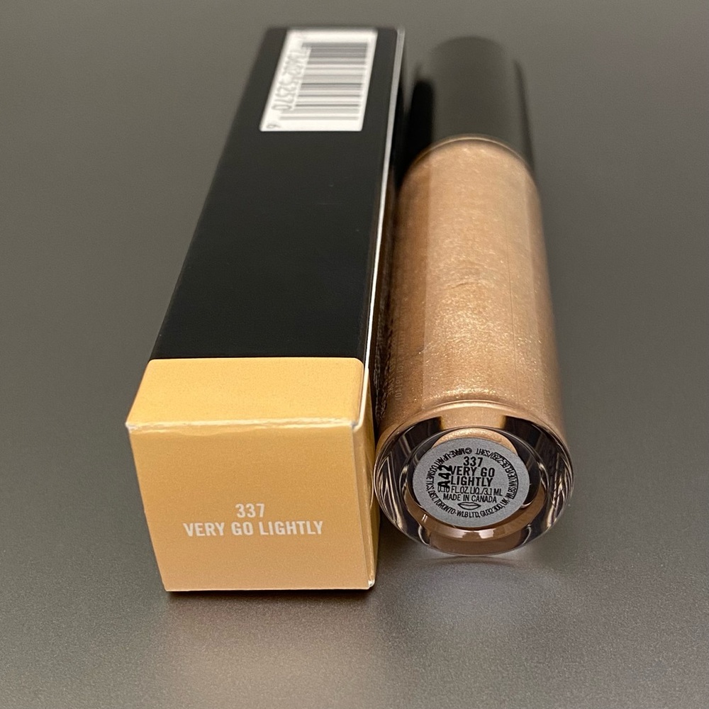 MAC Lipglass “Very Go Lightly” - Picture 2 of 3